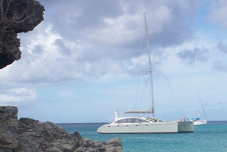 DH 550 Plywood Cruising catamaran